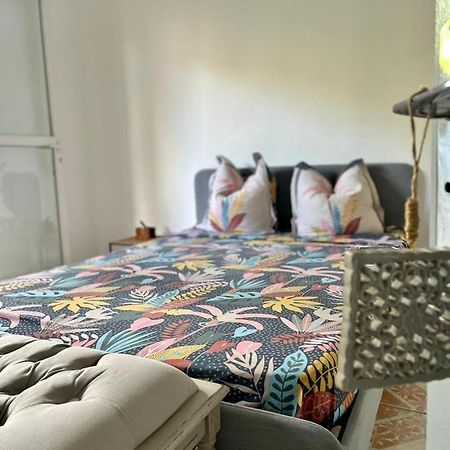 Pamandzi L'Escale Airport Apartment Ngoại thất bức ảnh